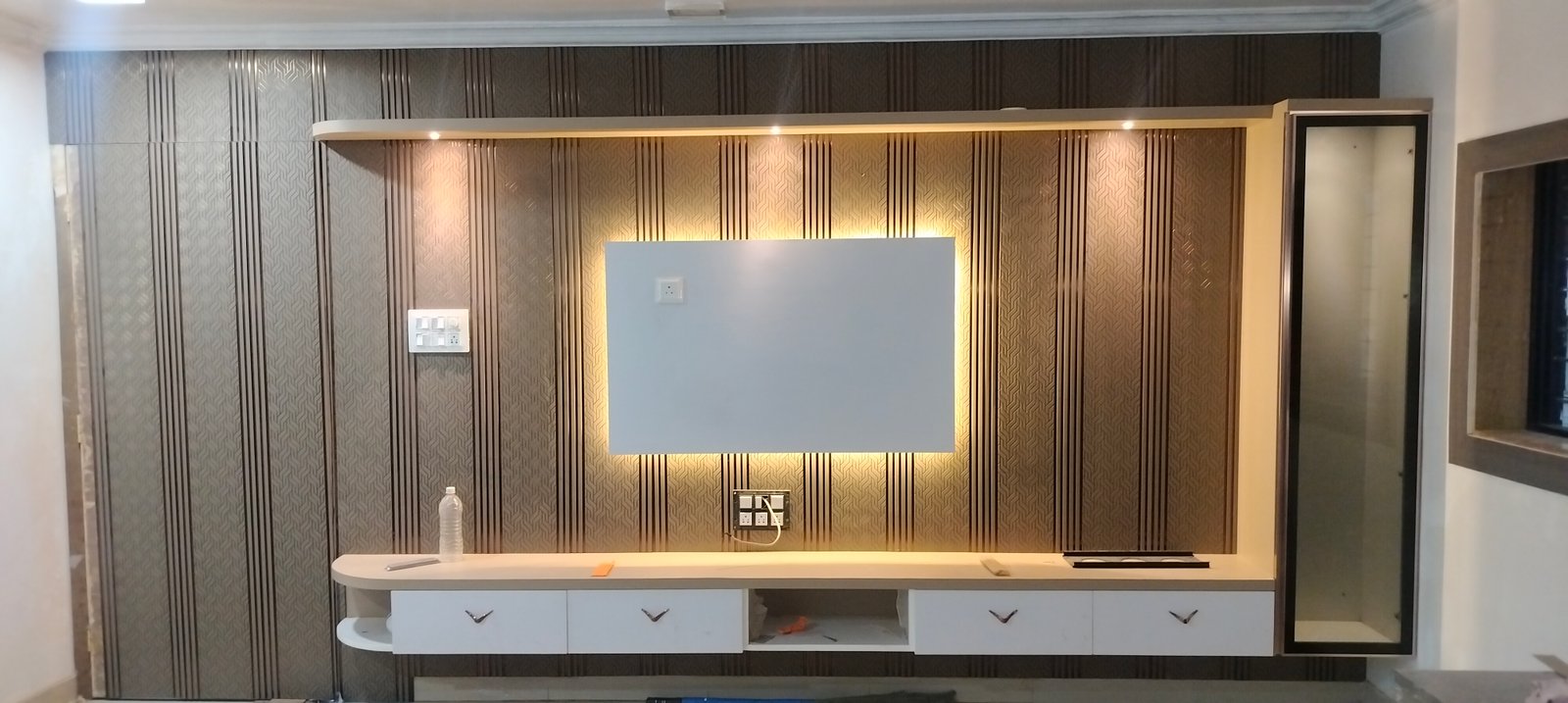 Bedroom Featured View